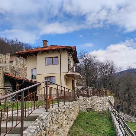 терасите - къща 4 Ribarica